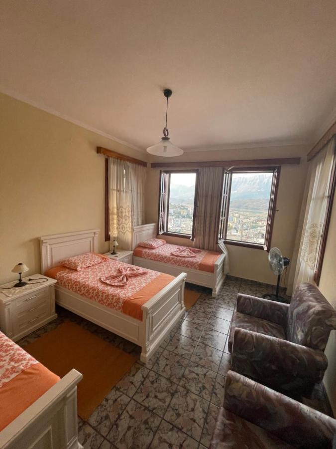 Appartement Eugen Guesthouse Gjirokastër