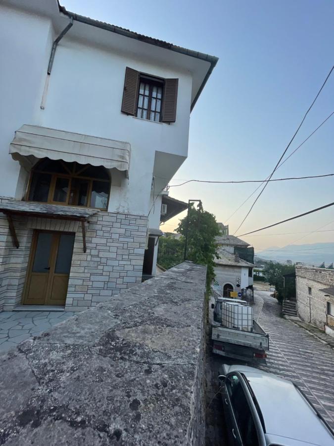 Eugen Guesthouse Gjirokastër