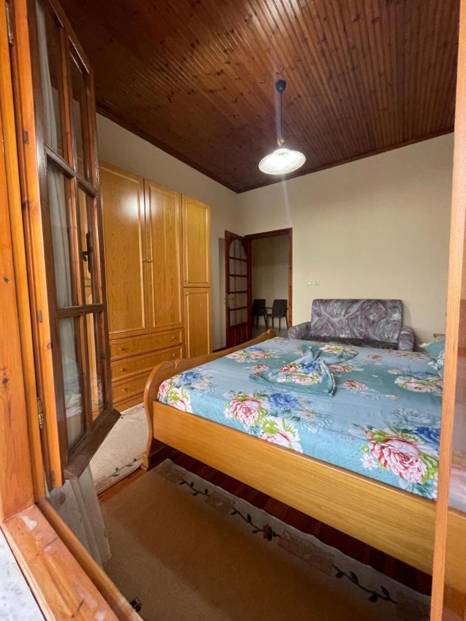 Eugen Guesthouse * Gjirokastër